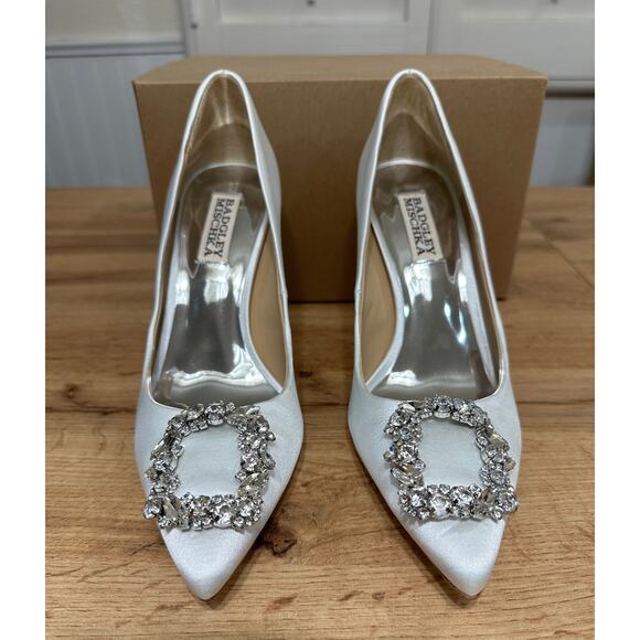 Badgley Mischka Cher Pointed Toe Evening Pump Size 7.5 NWOB Elegant Bridal - Picture 4 of 11